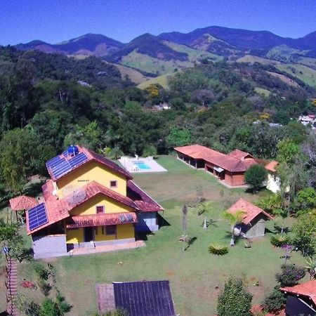Pousada Caminho Dos Ventos Passa Quatro Exteriör bild